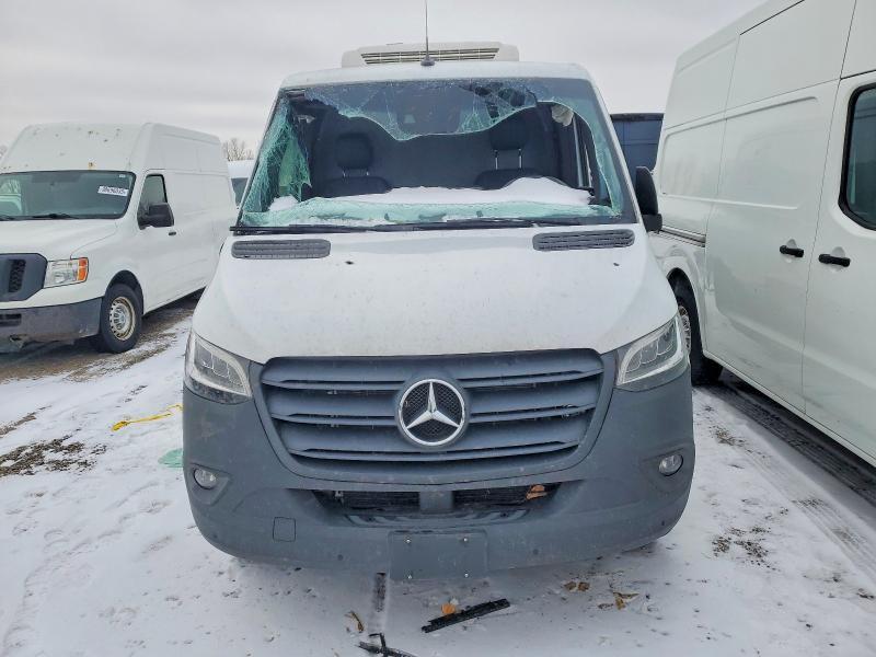 2023 Mercedes-Benz Sprinter 2500 Delivery van