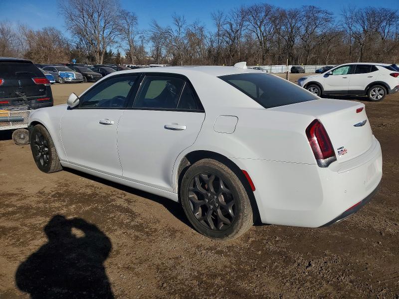 2019 Chrysler 300 s