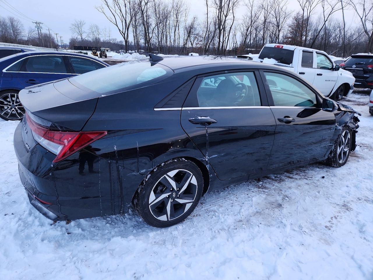 2023 Hyundai Elantra Limited