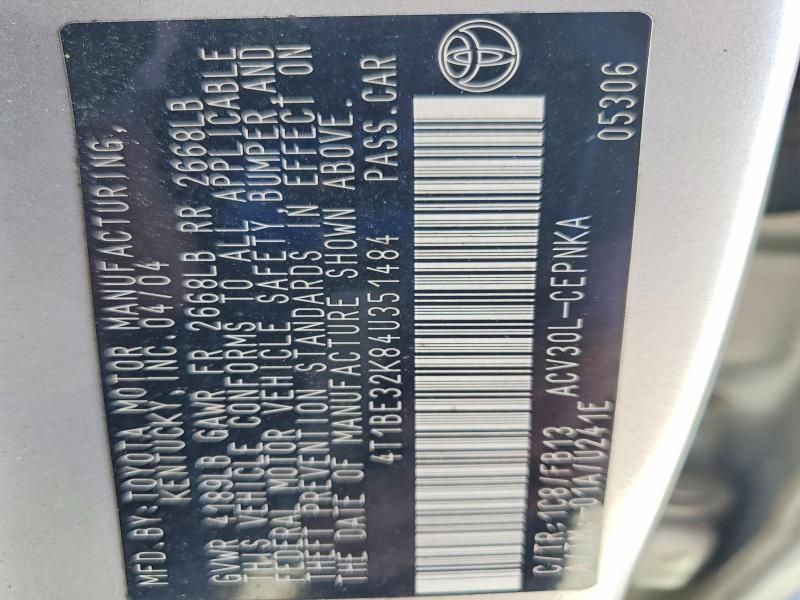 2004 Toyota Camry le