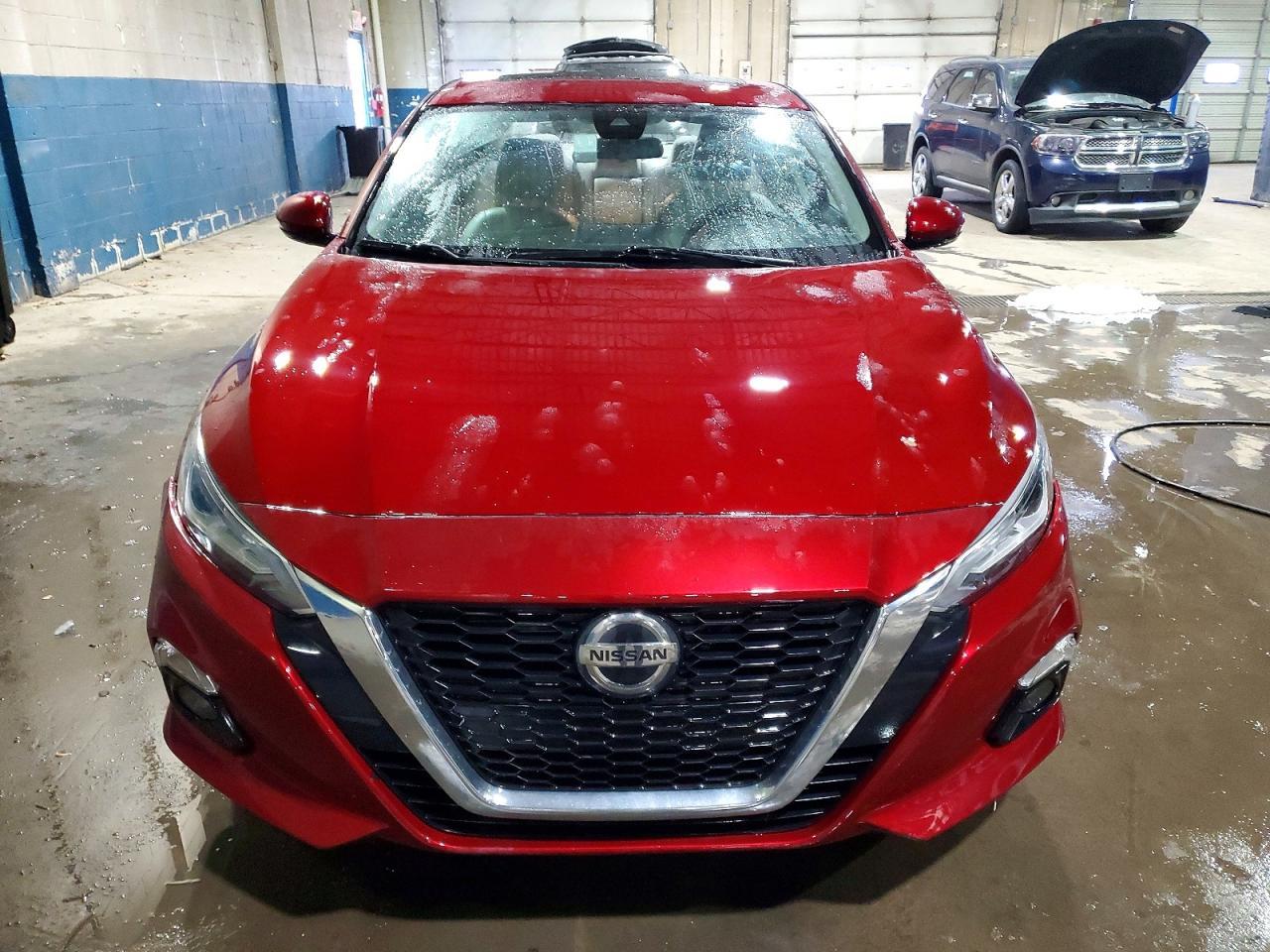 2021 Nissan Altima sl
