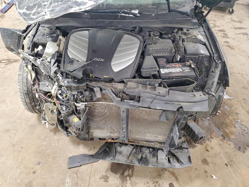 2014 KIA Cadenza Premium