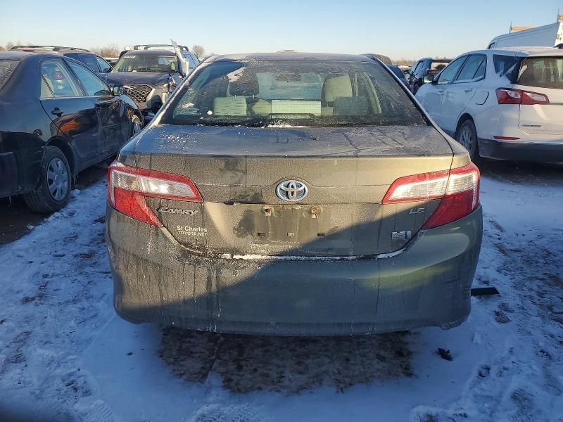 2014 Toyota Camry Hybrid