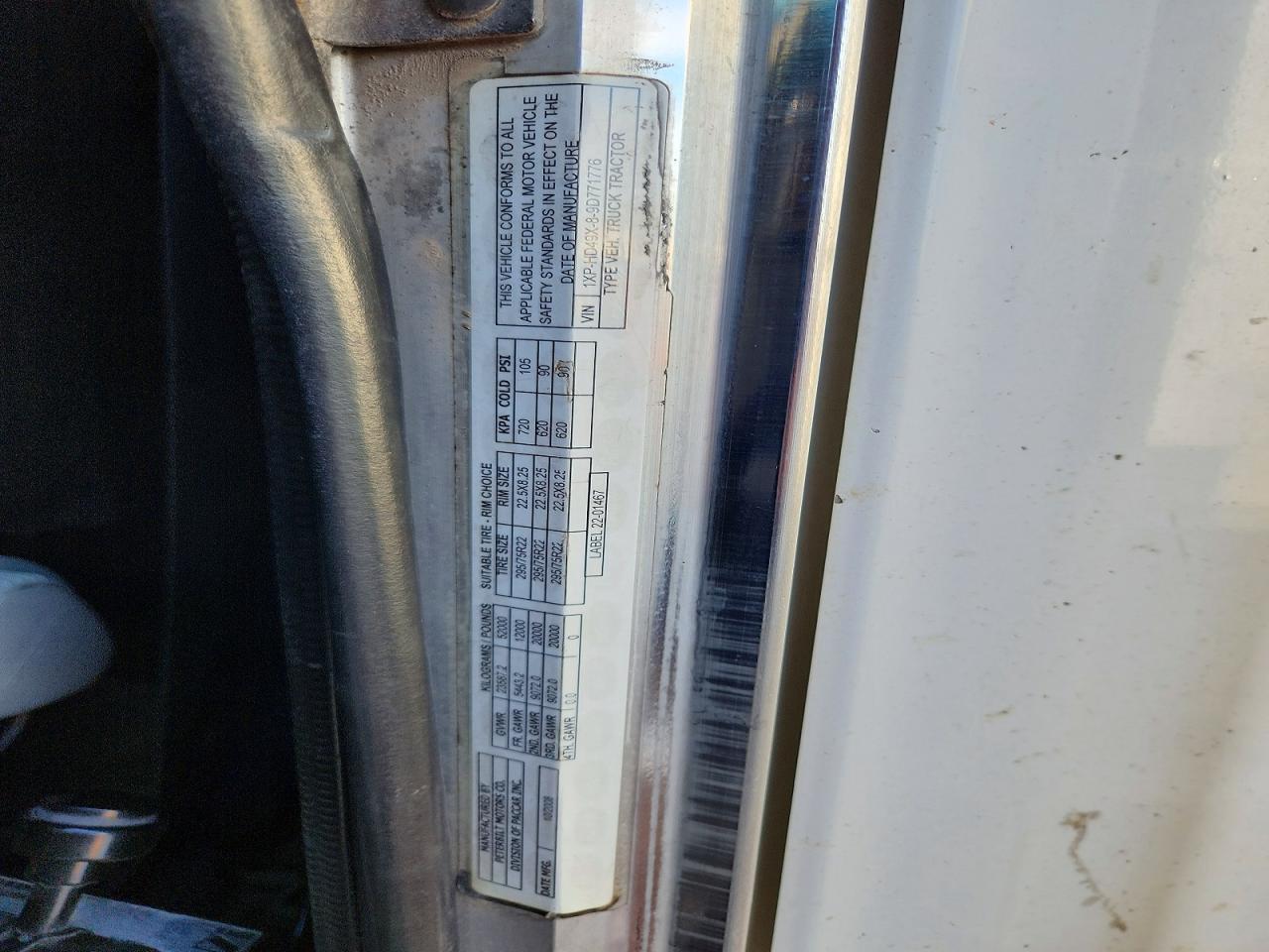 2009 Peterbilt 389 Semi Truck