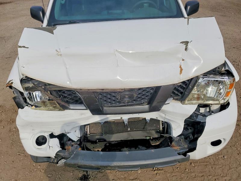 2012 Nissan Frontier s