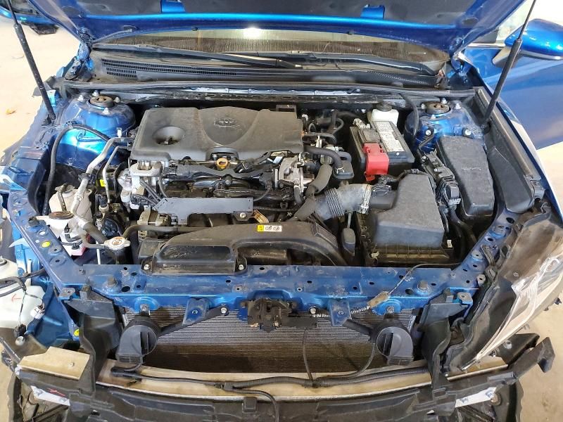 2020 Toyota Camry le