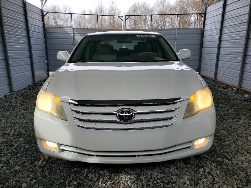 2006 Toyota Avalon xls