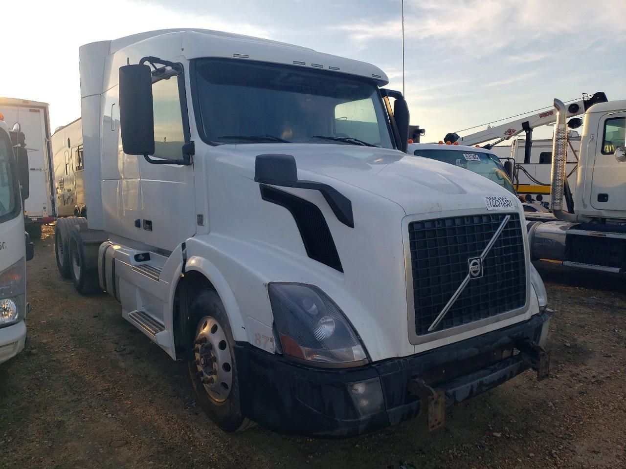 2018 Volvo VN VNL-Semi Truck