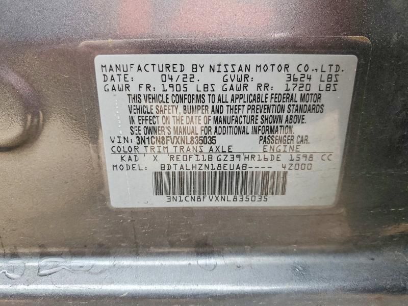 2022 Nissan Versa sr