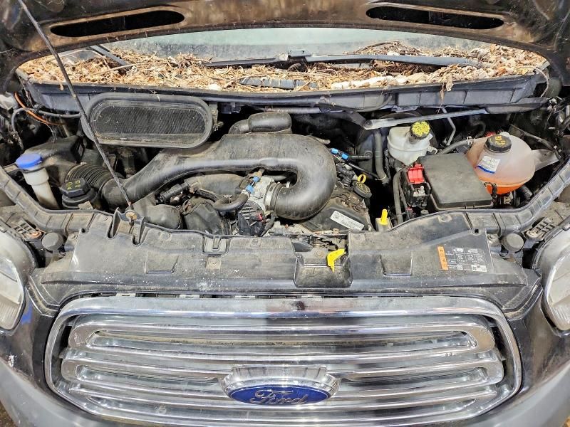 2018 Ford Transit van T-150 lo