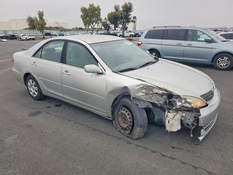 2003 Toyota Camry le