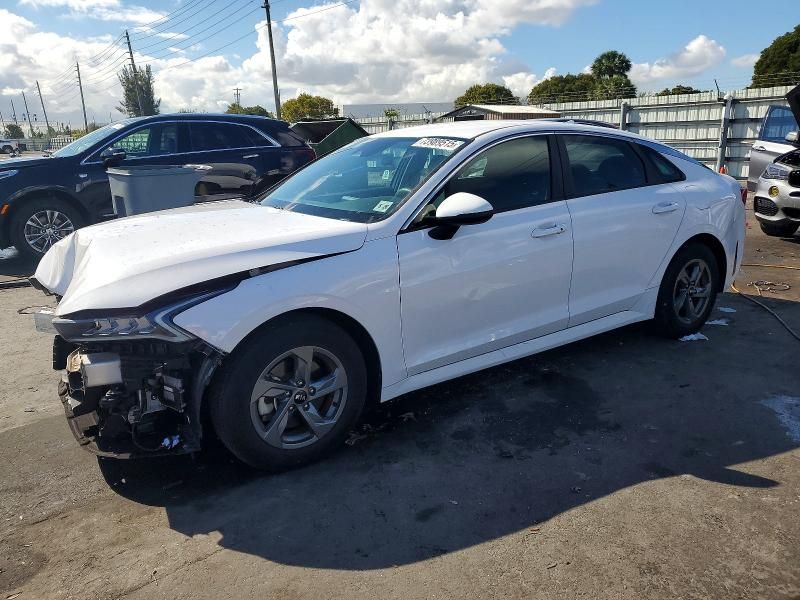 2021 KIA K5 lxs