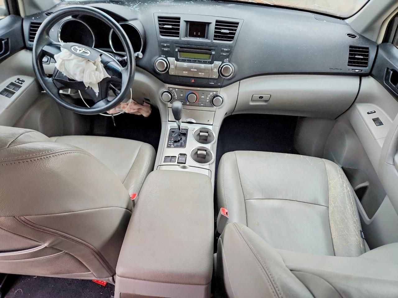 2012 Toyota Highlander Base