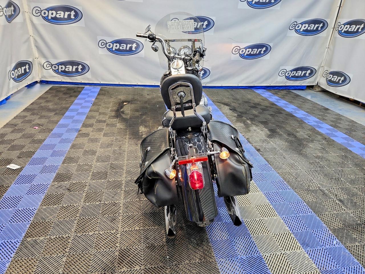 2003 Harley-Davidson Flstsi