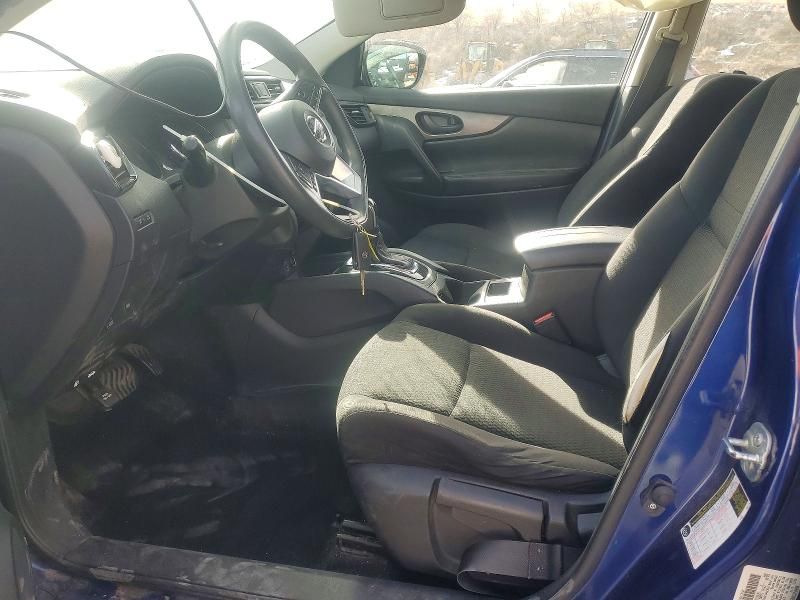 2017 Nissan Rogue Sport s