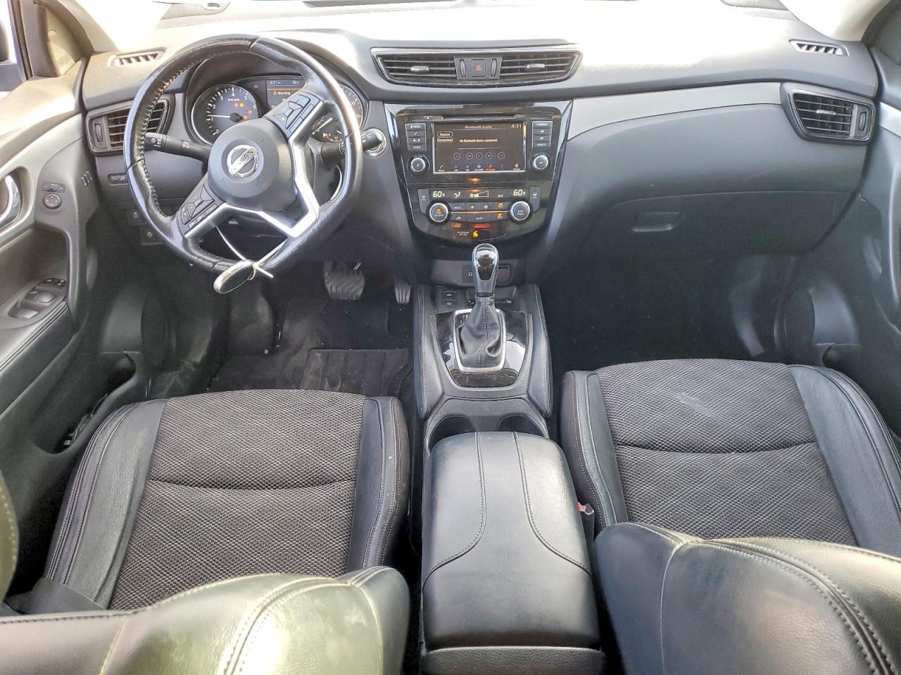 2020 Nissan Rogue Sport s