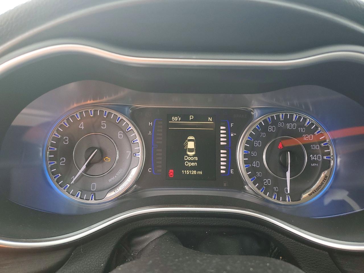 2017 Chrysler 200 Limited