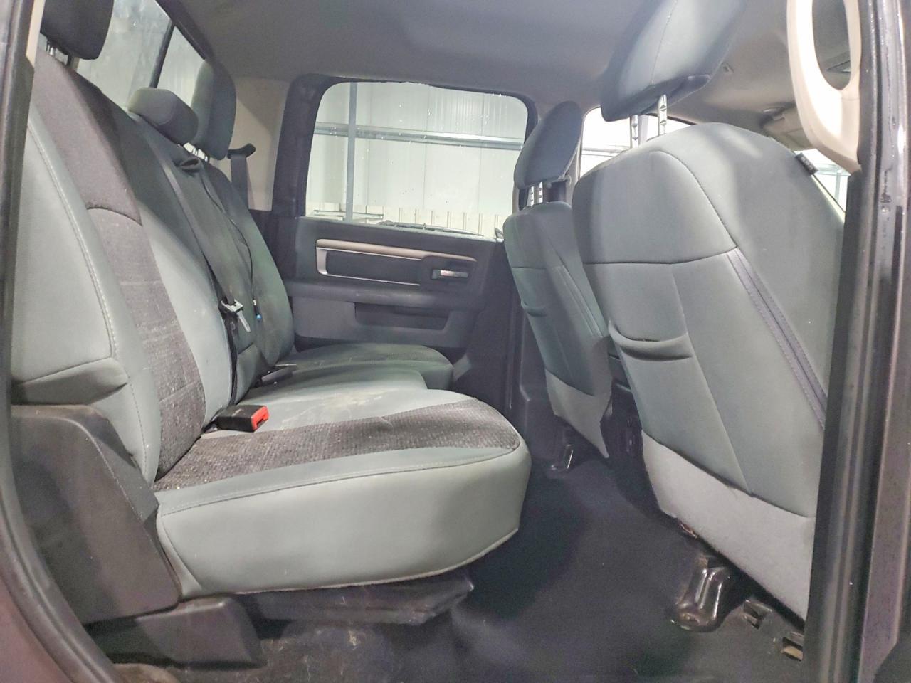2018 Dodge RAM 1500 SLT