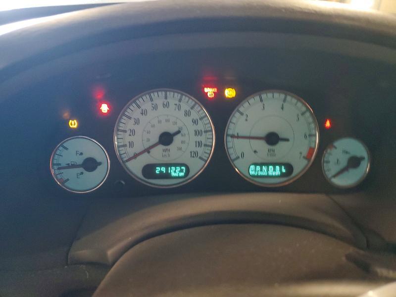 2004 Chrysler Town & Country Touring