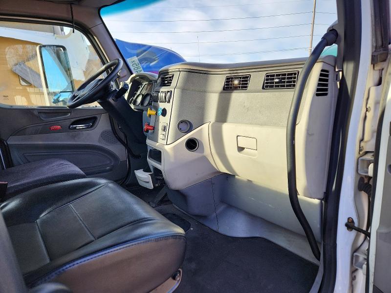 2019 Peterbilt 579 Semi Truck