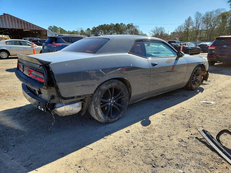 2017 Dodge Challenger sxt