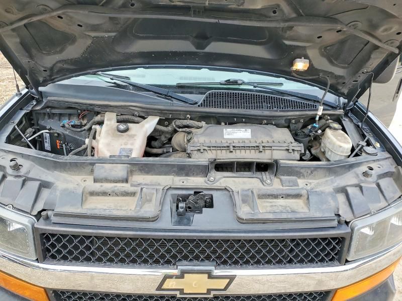2019 Chevrolet Express G3500 LT