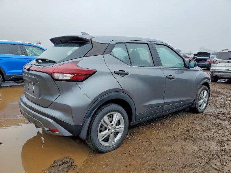 2022 Nissan Kicks s