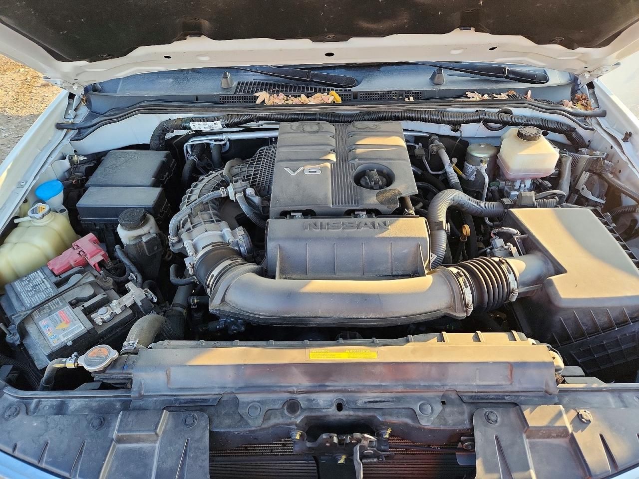 2021 Nissan Frontier s