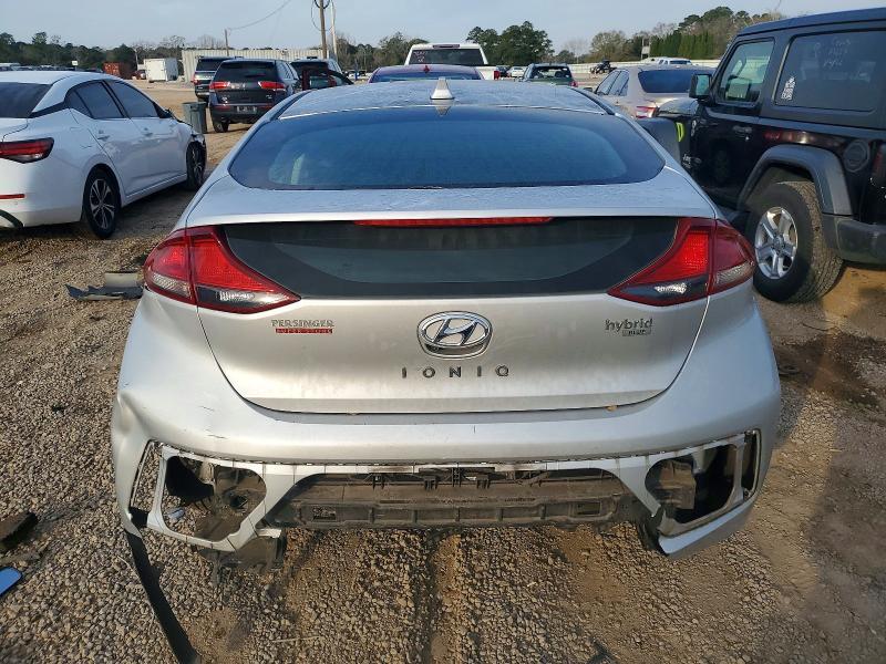 2018 Hyundai Ioniq Hybrid Blue