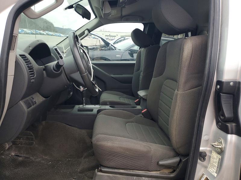2016 Nissan Frontier s