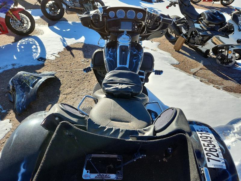 2015 Harley-Davidson Flhtcutg TRI Glide Ultra