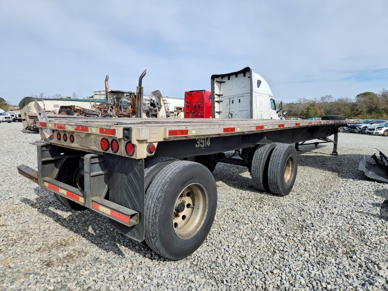 2016 Utility 16 Trailer