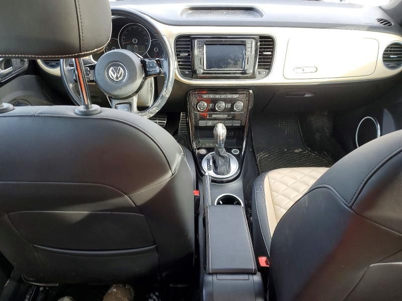 2019 Volkswagen Beetle s