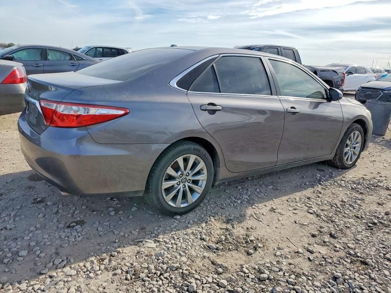 2015 Toyota Camry le