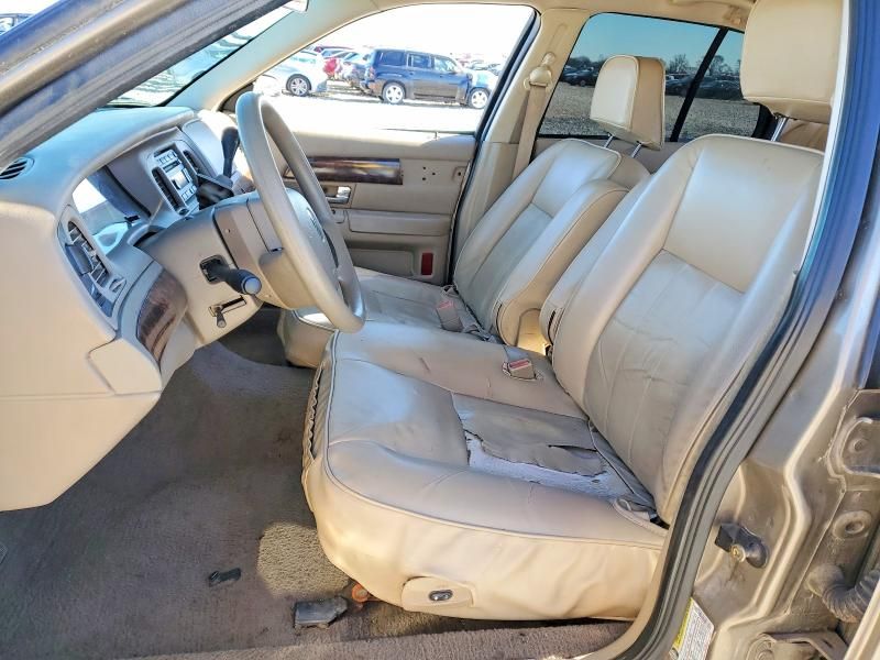 2005 Mercury Grand Marquis gs