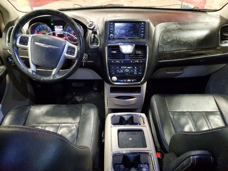 2014 Chrysler Town & Country Touring