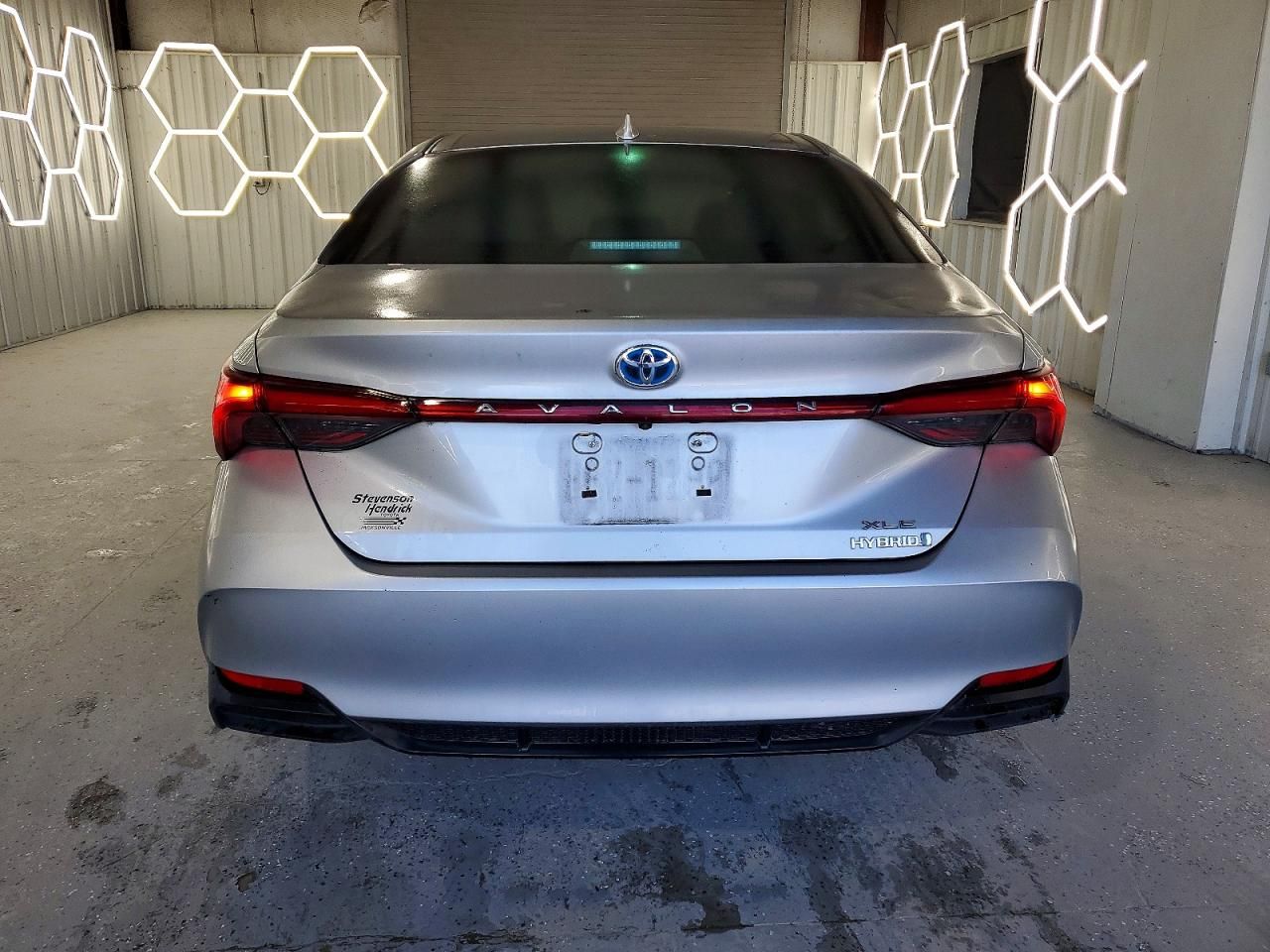 2020 Toyota Avalon xle