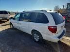 2001 Chrysler Town & Country lx