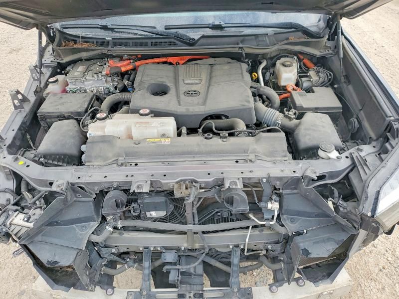 2023 Toyota Tundra Crewmax Capstone