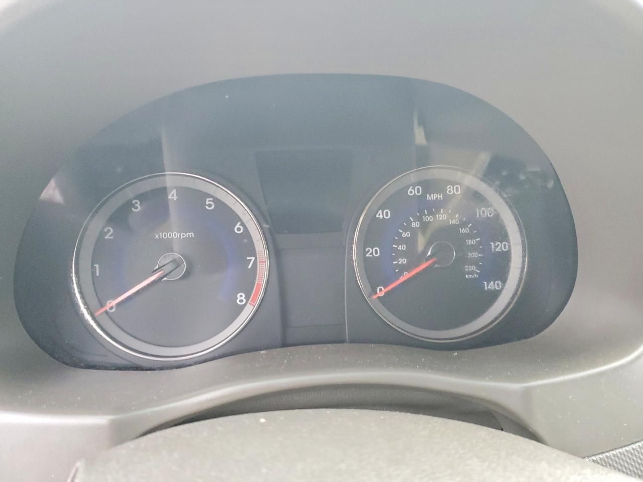 2012 Hyundai Accent gls