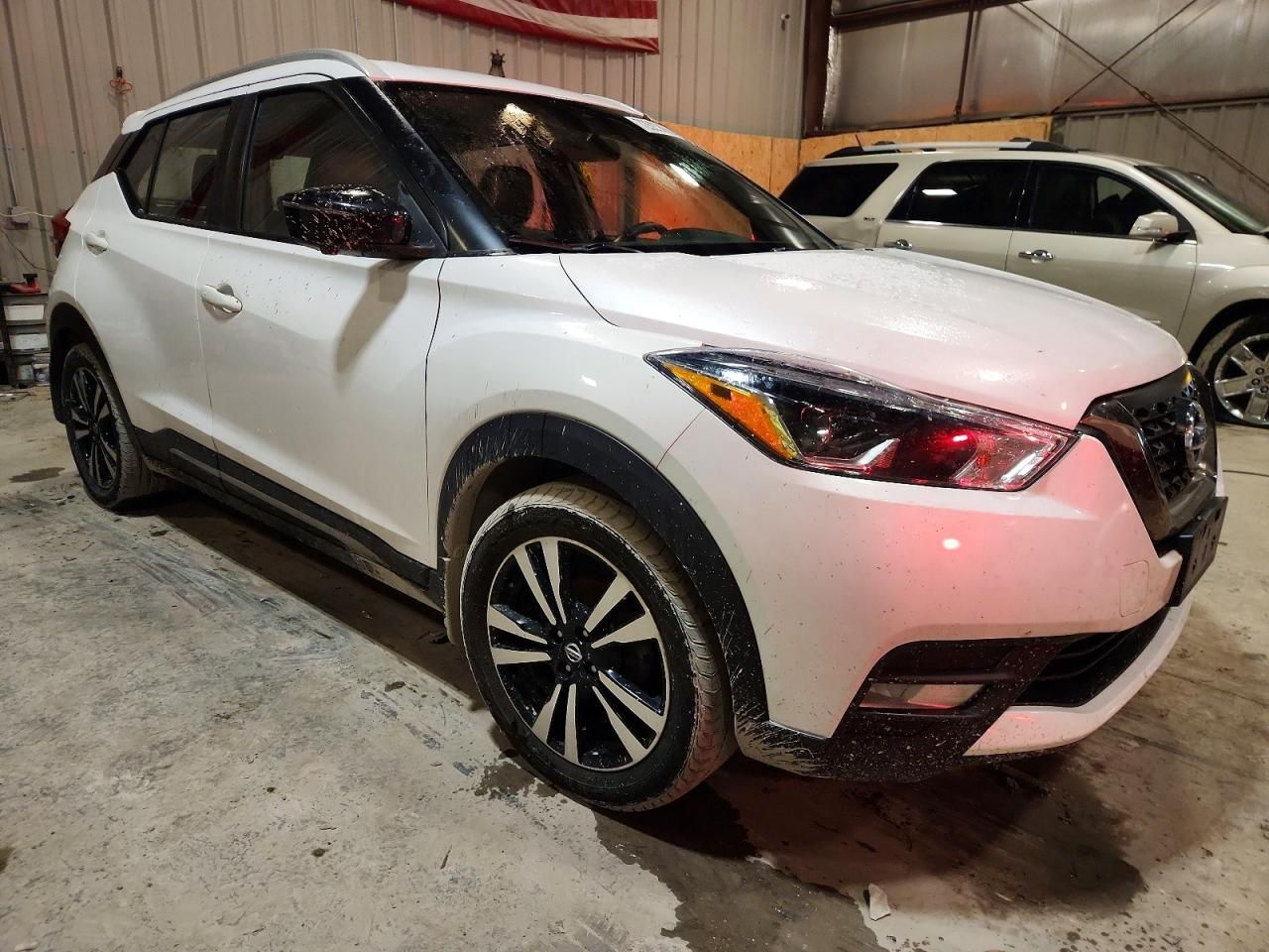 2020 Nissan Kicks sr