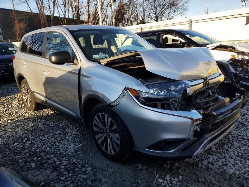 2019 Mitsubishi Outlander se