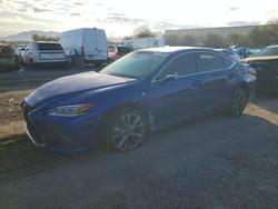 Lexus Vehiculos salvage en venta: 2019 Lexus Es 300