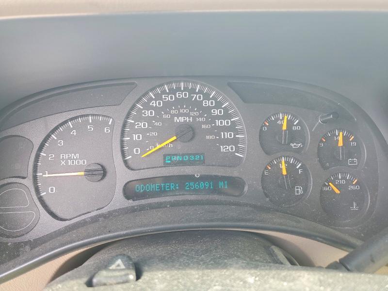 2003 Chevrolet Suburban K1500