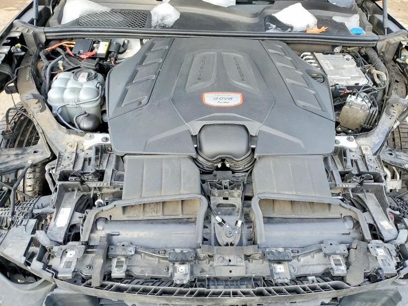 2020 Porsche Cayenne Turbo