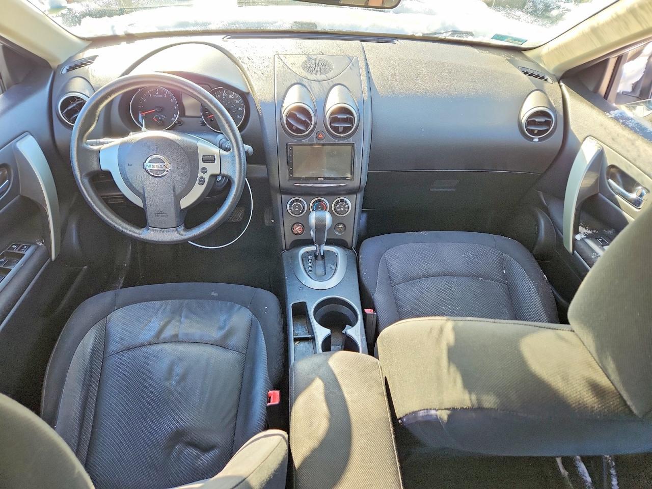 2011 Nissan Rogue s