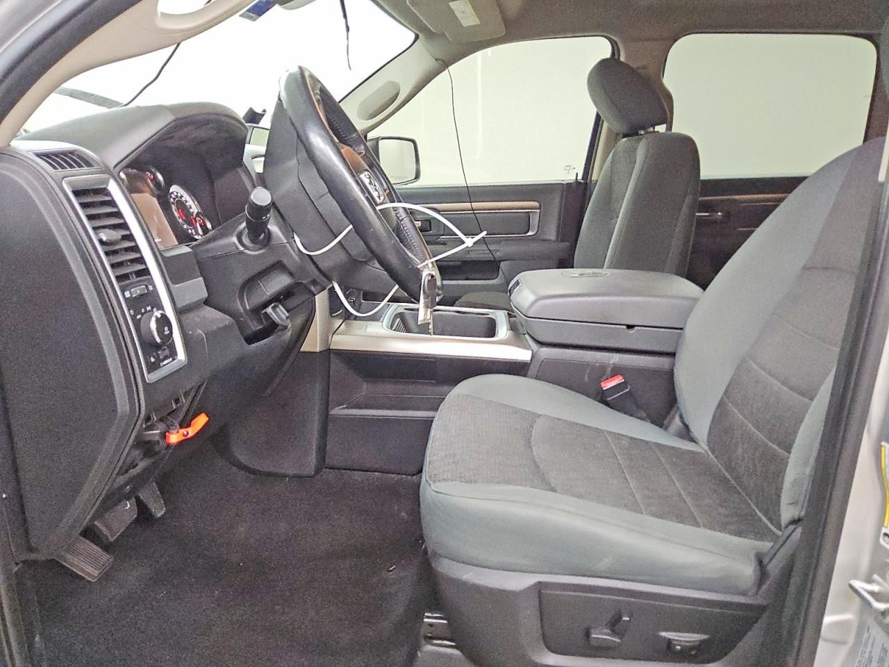 2017 Dodge Ram 1500 slt