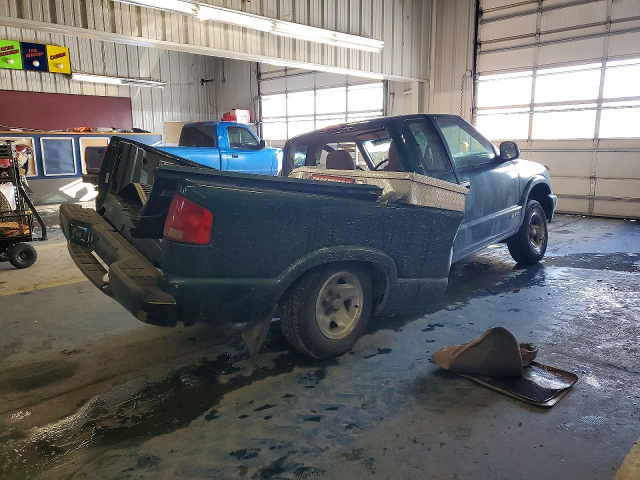 1998 Chevrolet S Truck S10