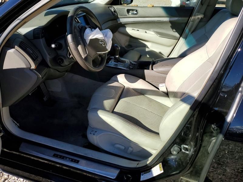 2011 Infiniti G37