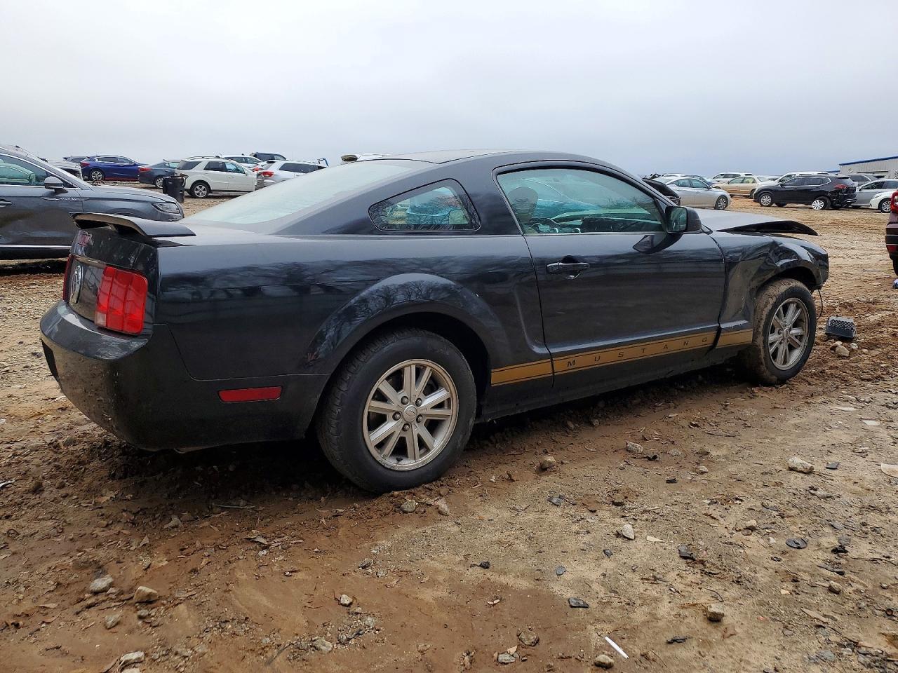 2005 Ford Mustang